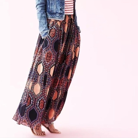 Anthropologie Dresses & Skirts - Anthropologie Maeve Hexprint Maxi Skirt S